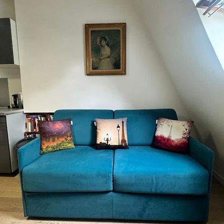 Cosy Studio 5 Minutes Tour Eiffel Париж Екстериор снимка